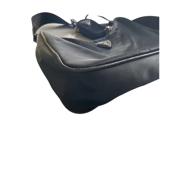 Authentic PRADA RE-Edition 2005 Shoulder Bag 1BH204 Black Nylon #36634584 - Picture 8 of 15